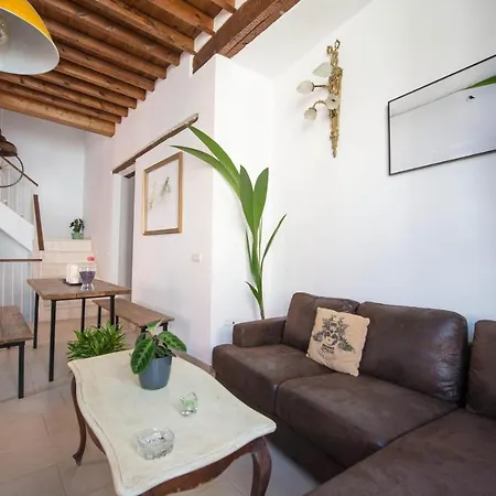 Apartment Viento 17 *